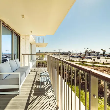 Bayline Sardine T3 Beachfront & Sea View *